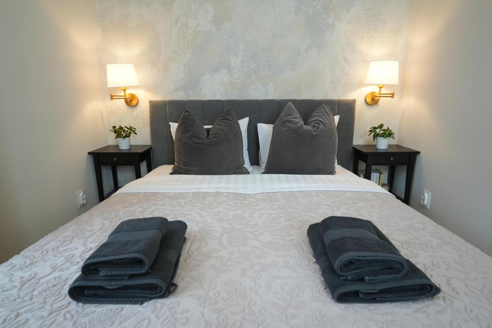 Apartment In Historic Center, Quiet Area, Ac 锡比乌 外观 照片