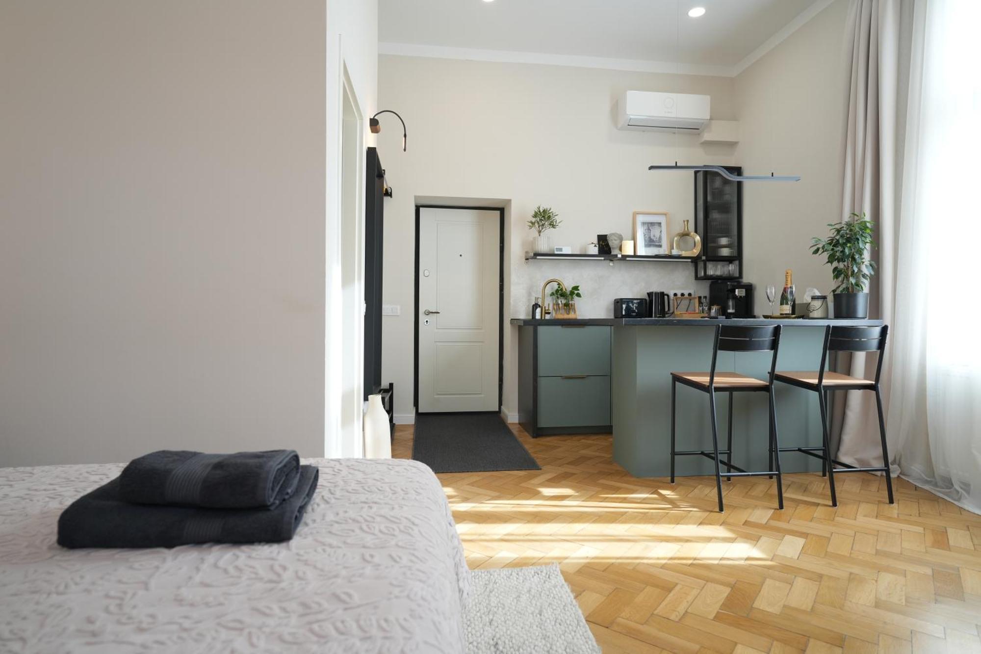 Apartment In Historic Center, Quiet Area, Ac 锡比乌 外观 照片