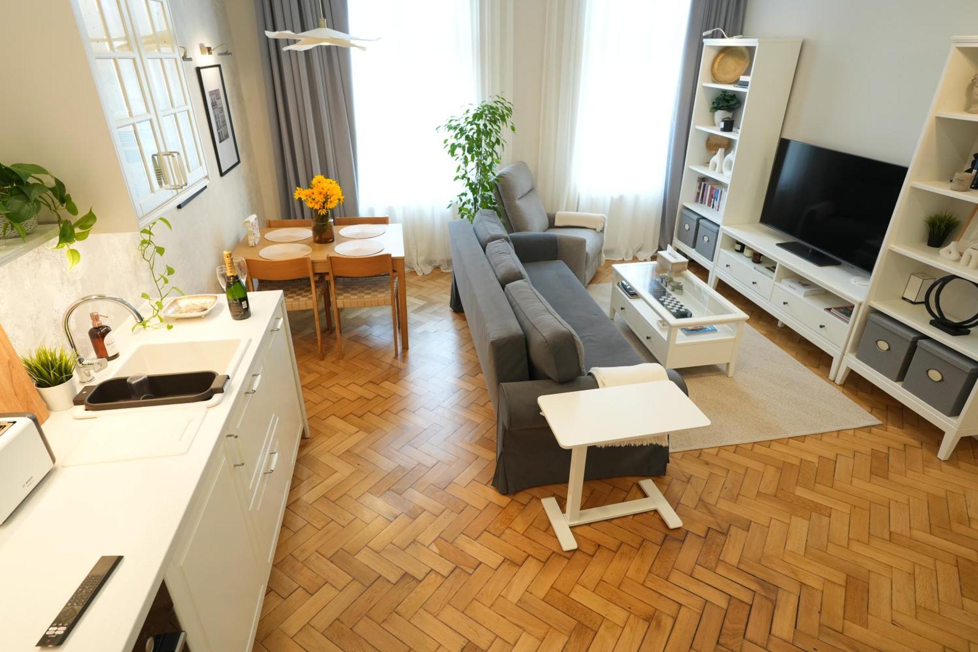 Apartment In Historic Center, Quiet Area, Ac 锡比乌 外观 照片